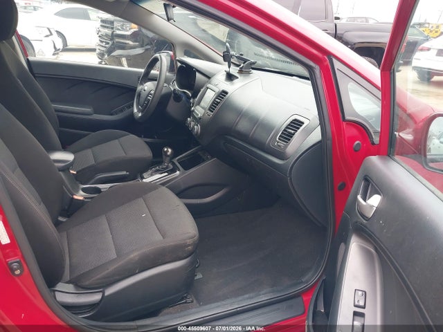 KIA FORTE LX 2017 KNAFK5A84H5687856 Image 5