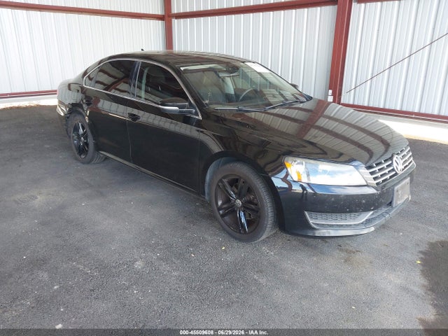 Продаж на аукціоні авто 2014 Volkswagen Passat 1.8t Se, vin: 1VWBT7A35EC094154, номер лоту: 45509608