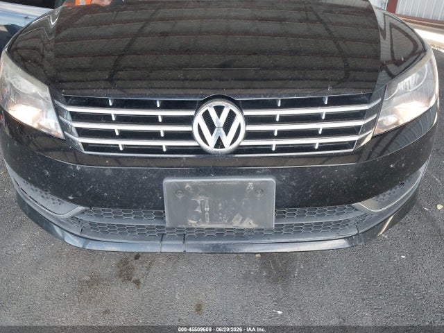 2014 Volkswagen Passat 1.8t Se მანქანა იყიდება აუქციონზე, vin: 1VWBT7A35EC094154, აუქციონის ნომერი: 45509608