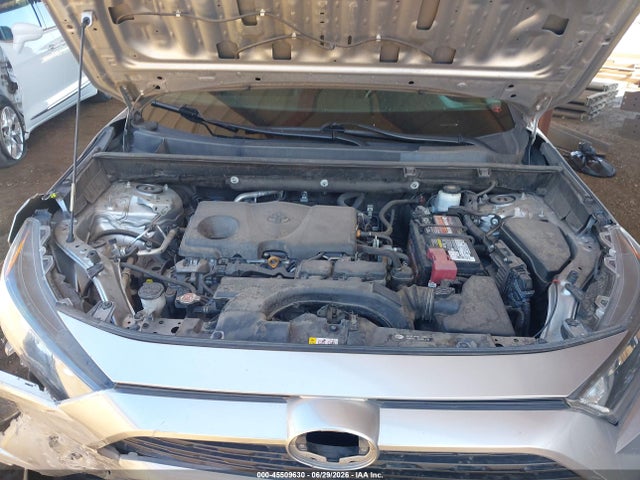 Toyota RAV4 LE 2019 2T3G1RFV5KC056938 Image 10