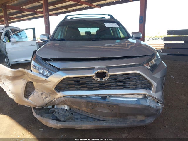 Toyota RAV4 LE 2019 2T3G1RFV5KC056938 Image 12