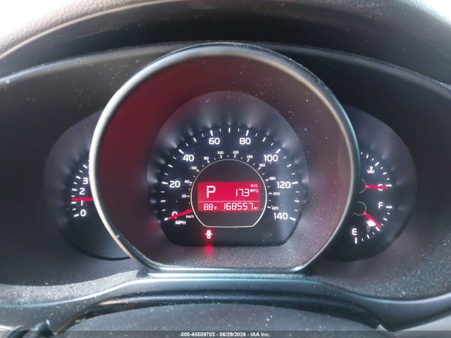 KIA Soul 2016 KNDJN2A21G7320527 Image 7