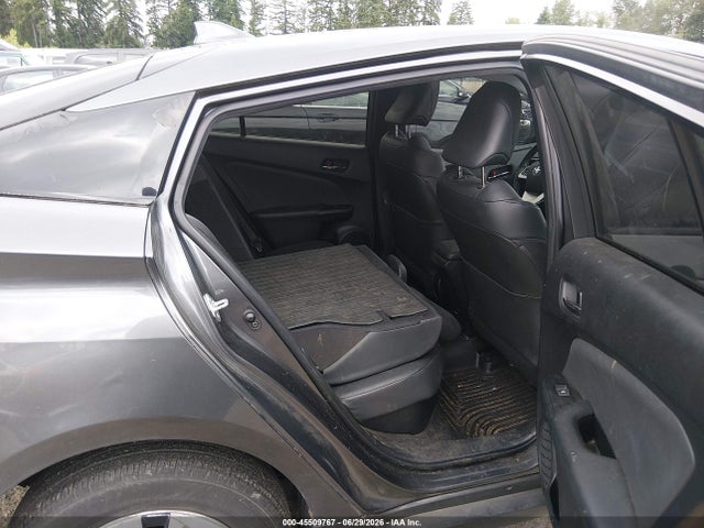 Toyota Prius Four 2016 JTDKARFU1G3001039 Image 8