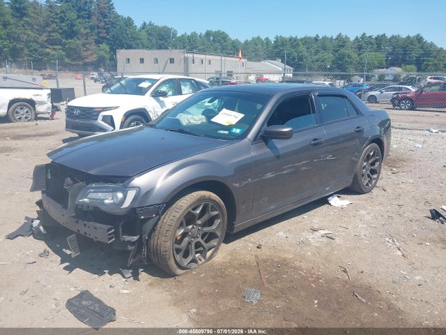 Chrysler 300 300s Alloy Edition 2017 2C3CCABG6HH647244 Image 2