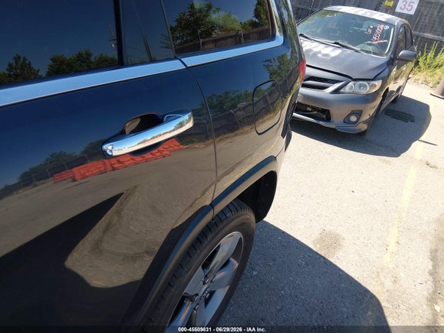 1C4RJFBGXFC151310 Jeep Grand Cherokee Limited