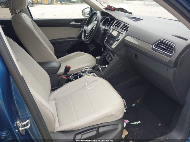 Aukcja sprzedaży 2018 Volkswagen Tiguan 2.0t Se/2.0t Sel, vin: 3VV2B7AX3JM221017, numer aukcji: 45509850