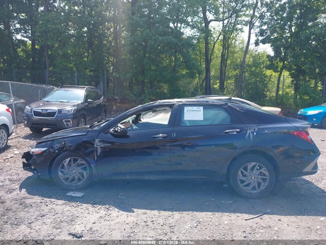 Продаж на аукціоні авто 2024 Hyundai Elantra Hybrid Blue, vin: KMHLM4DJXRU093963, номер лоту: 45509949