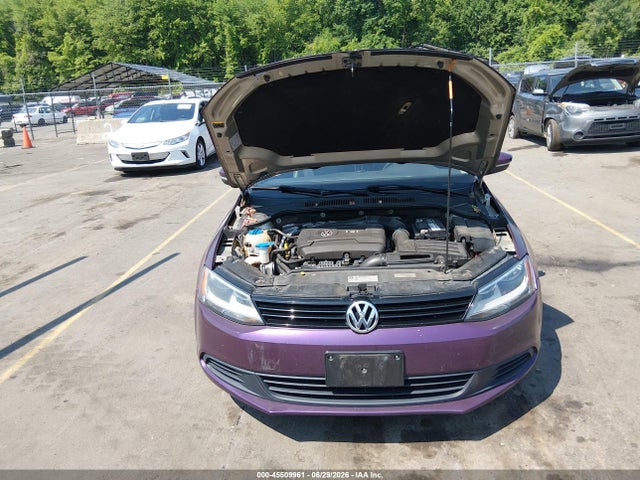45509961 :رقم المزاد ، 3VWD17AJ9EM307070 vin ، 2014 Volkswagen Jetta 1.8t Se مزاد بيع