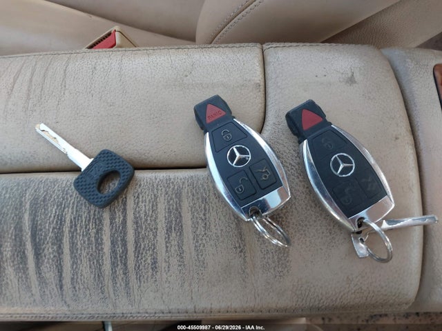 2004 Mercedes-benz S 500 მანქანა იყიდება აუქციონზე, vin: WDBNG75J94A426070, აუქციონის ნომერი: 45509987