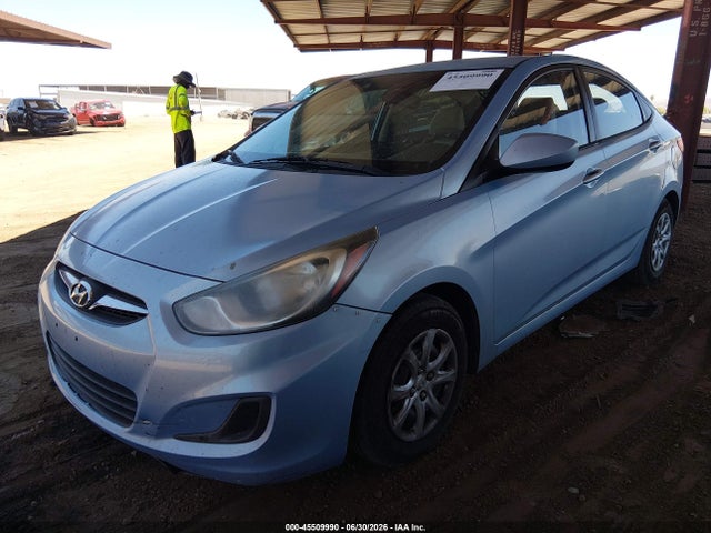 Hyundai ACCENT GLS 2014 KMHCT4AE6EU598449 Image 2