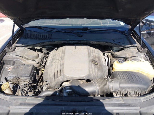 Chrysler 300C 2014 2C3CCAET2EH217005 Image 10