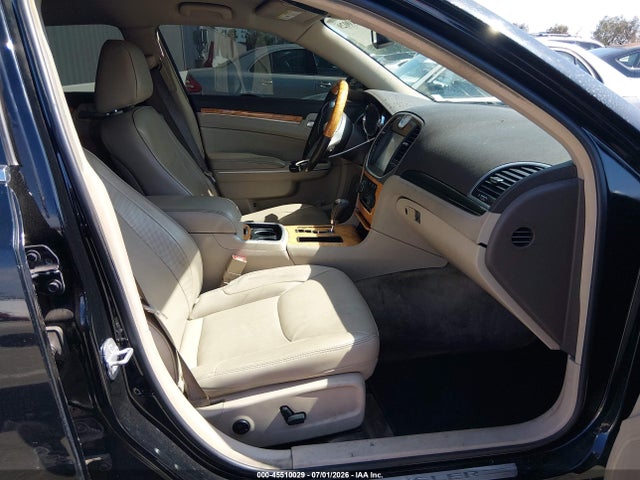 Chrysler 300C 2014 2C3CCAET2EH217005 Image 5