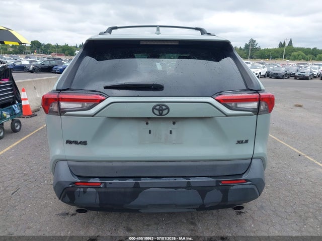 Toyota Rav4 Xle Premium 2019 2T3C1RFV7KC030209 Image 16