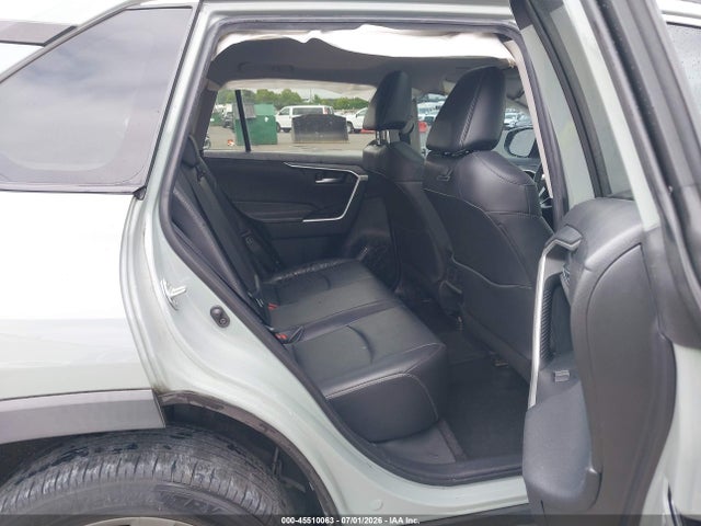 Toyota Rav4 Xle Premium 2019 2T3C1RFV7KC030209 Image 8