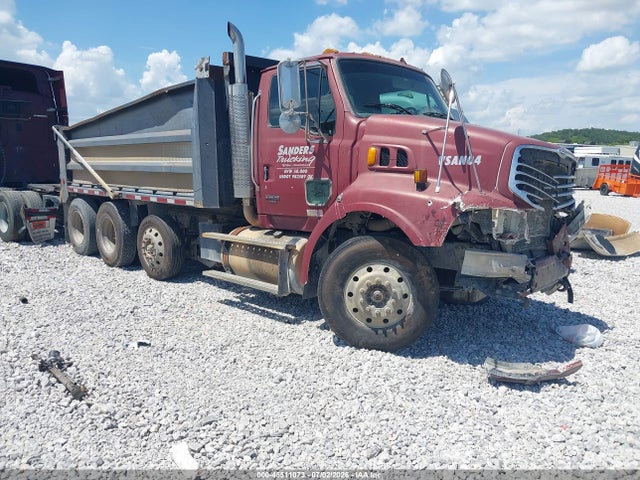 45511073 :رقم المزاد ، 2FWJA3CV75AN28849 vin ، 2005 Sterling Truck At 9500 مزاد بيع