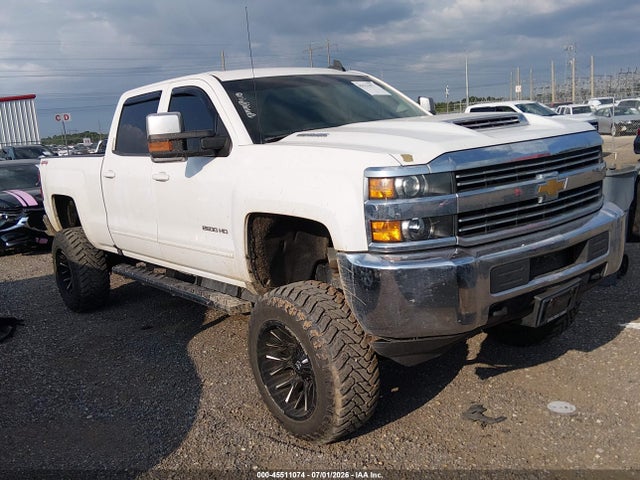 Продажа на аукционе авто 2018 Chevrolet Silverado 2500hd Lt, vin: 1GC1KVEY2JF199657, номер лота: 45511074