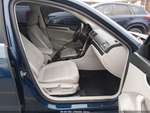 Продажа на аукционе авто 2018 Volkswagen Passat 2.0t Se, vin: 1VWBA7A39JC030618, номер лота: 45511095