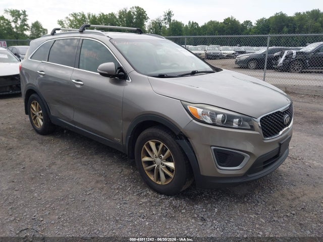 45511242 :رقم المزاد ، 5XYPGDA3XGG014292 vin ، 2016 Kia Sorento 2.4l Lx مزاد بيع