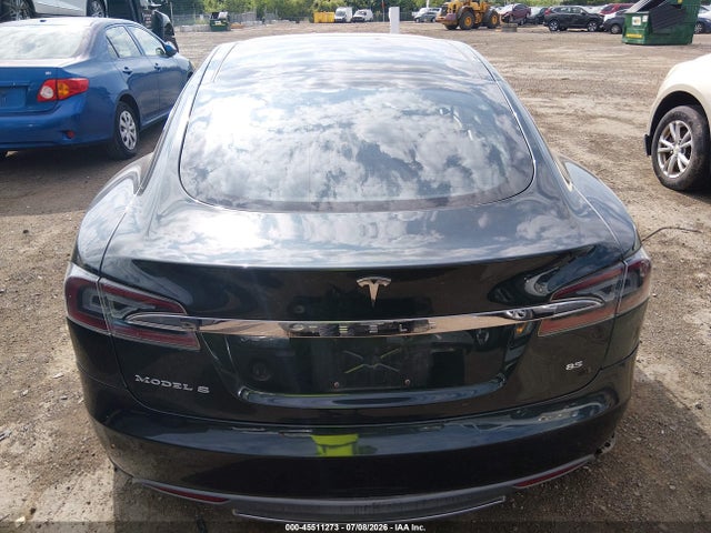 45511273 :رقم المزاد ، 5YJSA1CN2DFP05490 vin ، 2013 Tesla Model S مزاد بيع