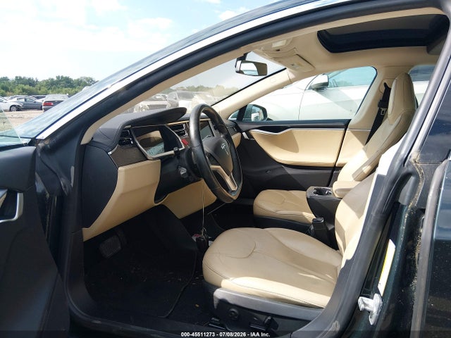 45511273 :رقم المزاد ، 5YJSA1CN2DFP05490 vin ، 2013 Tesla Model S مزاد بيع