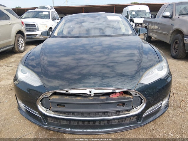 45511273 :رقم المزاد ، 5YJSA1CN2DFP05490 vin ، 2013 Tesla Model S مزاد بيع