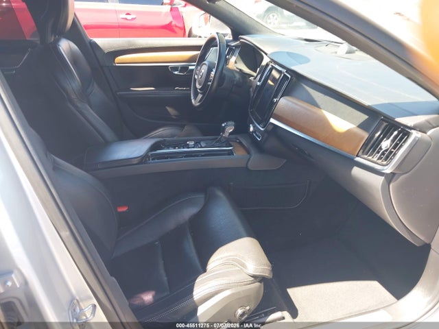 45511275 :رقم المزاد ، YV1A22ML0H1011191 vin ، 2017 Volvo S90 T6 Inscription مزاد بيع