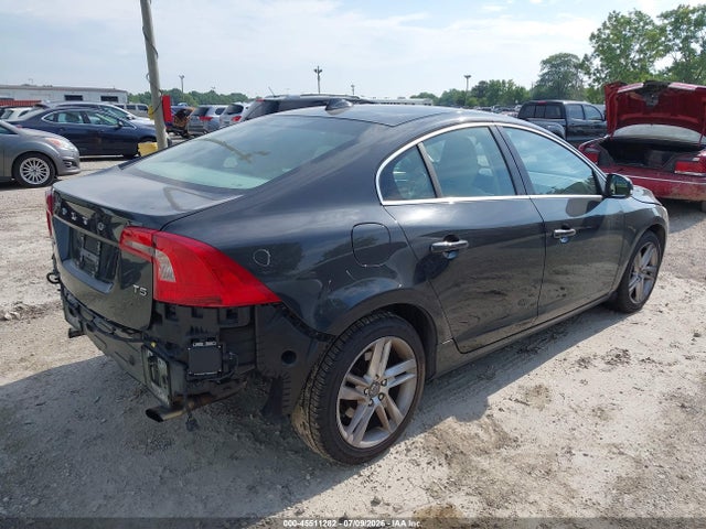 Продажа на аукционе авто 2015 Volvo S60 T5 Premier, vin: YV140MFK3F2337643, номер лота: 45511282