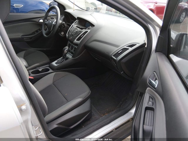 2013 Ford Focus Se მანქანა იყიდება აუქციონზე, vin: 1FADP3F2XDL271620, აუქციონის ნომერი: 45511329