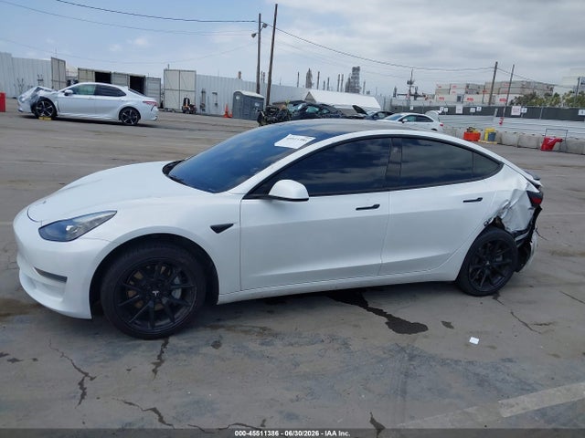 Tesla Model 3 Rear-wheel Drive 2023 5YJ3E1EA7PF499946 Image 13