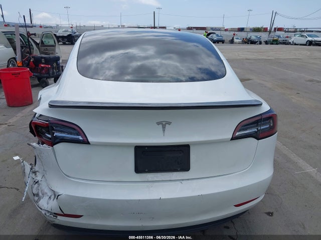 Tesla Model 3 Rear-wheel Drive 2023 5YJ3E1EA7PF499946 Image 15