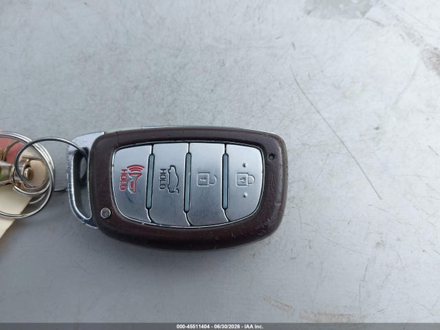 Aukcja sprzedaży 2017 Hyundai Elantra Limited, vin: 5NPD84LF6HH004988, numer aukcji: 45511404