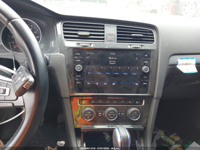 Продажа на аукционе авто 2019 Volkswagen E-golf Se, vin: WVWKR7AU3KW902408, номер лота: 45511419