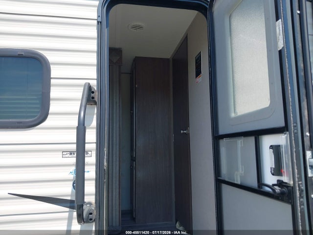 Продаж на аукціоні авто 2018 Keystone Rv Other, vin: 4YDT28R2XJ7249888, номер лоту: 45511420