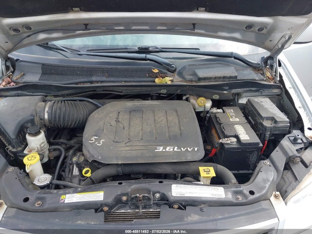 2012 Chrysler Town & Country Touring მანქანა იყიდება აუქციონზე, vin: 2C4RC1BG2CR266757, აუქციონის ნომერი: 45511452