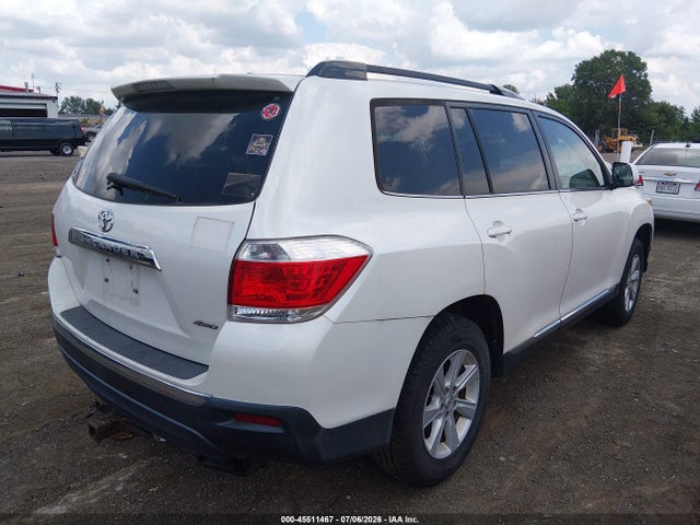 Продажа на аукционе авто 2011 Toyota Highlander Base V6, vin: 5TDBK3EH3BS087105, номер лота: 45511467
