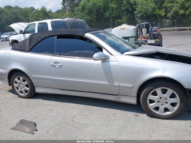 2003 Mercedes-benz Clk 320 მანქანა იყიდება აუქციონზე, vin: WDBLK65GX3T134189, აუქციონის ნომერი: 45511482