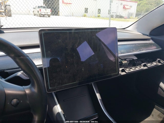 Tesla Model 3 Long Range/standard 2017 5YJ3E1EA0HF001832 Image 13