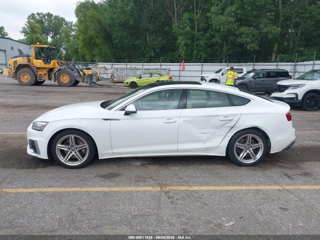 Aukcja sprzedaży 2021 Audi A5 Sportback Premium 45 Tfsi Quattro S Tronic, vin: WAUDACF57MA016003, numer aukcji: 45511535