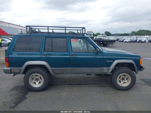 45511571 :رقم المزاد ، 1J4FJ78S9TL270590 vin ، 1996 Jeep Cherokee Country مزاد بيع