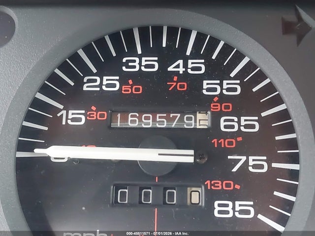 45511571 :رقم المزاد ، 1J4FJ78S9TL270590 vin ، 1996 Jeep Cherokee Country مزاد بيع