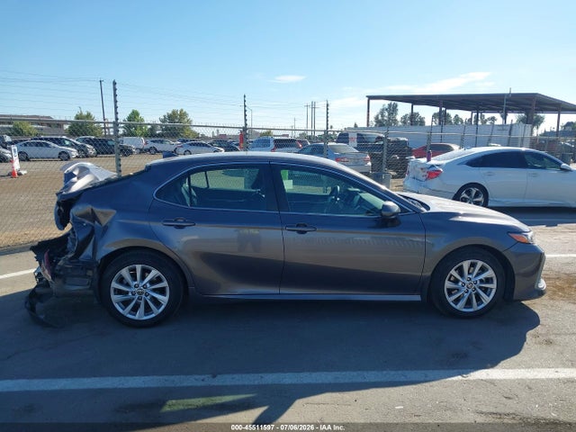 2023 Toyota Camry Le მანქანა იყიდება აუქციონზე, vin: 4T1C11AK2PU131106, აუქციონის ნომერი: 45511597