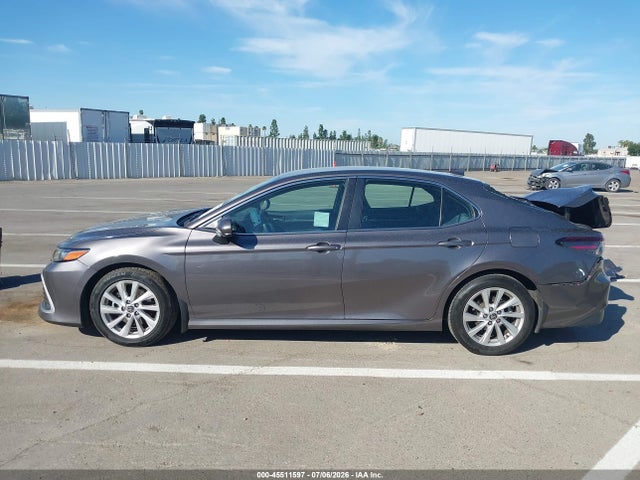 2023 Toyota Camry Le მანქანა იყიდება აუქციონზე, vin: 4T1C11AK2PU131106, აუქციონის ნომერი: 45511597