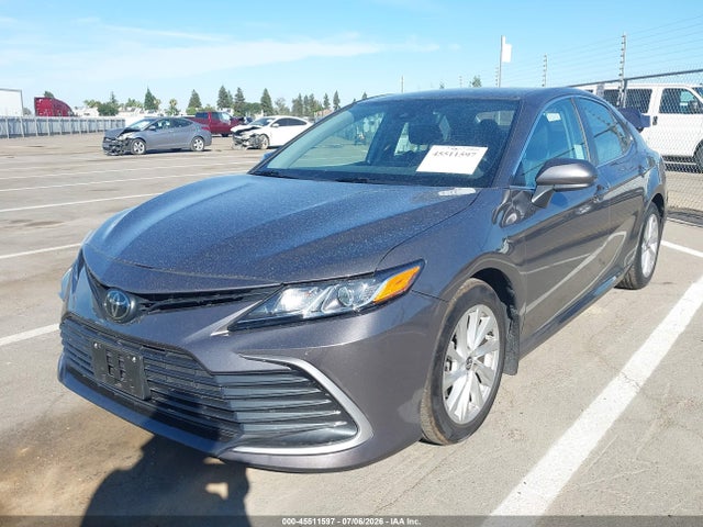 2023 Toyota Camry Le მანქანა იყიდება აუქციონზე, vin: 4T1C11AK2PU131106, აუქციონის ნომერი: 45511597