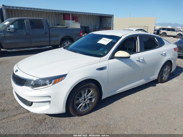 KIA Optima Lx 2016 KNAGT4L30G5077254 Image 2