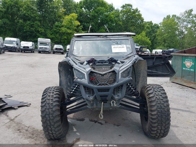 45511646 :رقم المزاد ، 3JBVNAV20NK001952 vin ، 2022 Can-am Maverick X3 Max X Rs Turbo Rr مزاد بيع