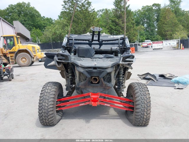45511646 :رقم المزاد ، 3JBVNAV20NK001952 vin ، 2022 Can-am Maverick X3 Max X Rs Turbo Rr مزاد بيع