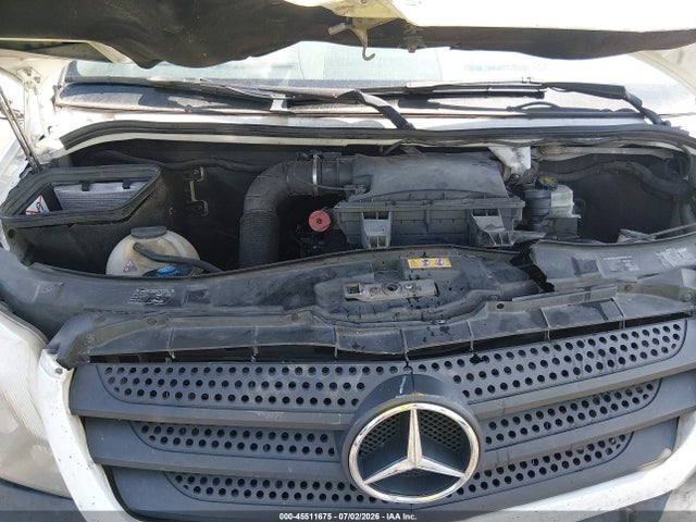 Aukcja sprzedaży 2015 Mercedes-benz Sprinter 2500 Normal Roof, vin: WD3PE7DC9F5993498, numer aukcji: 45511675