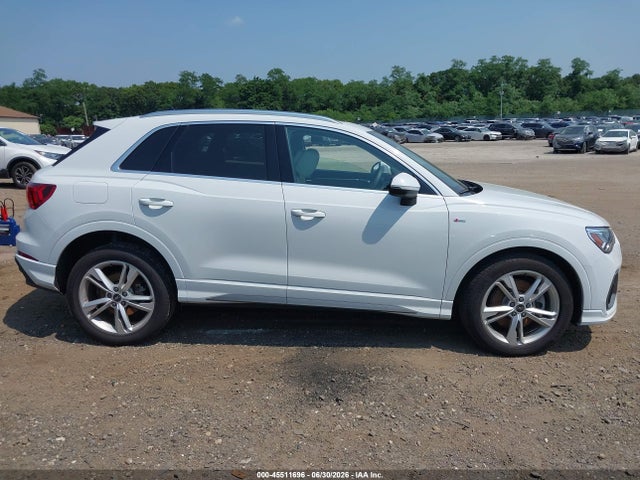 Продажа на аукционе авто 2024 Audi Q3 Premium Plus 45 Tfsi S Line Quattro Tiptronic, vin: WA1EECF31R1192749, номер лота: 45511696
