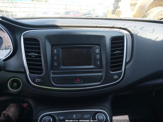 Продажа на аукционе авто 2015 Chrysler 200 Limited, vin: 1C3CCCAB4FN693516, номер лота: 45511714