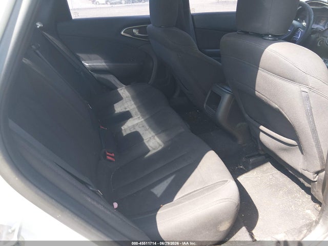 Продажа на аукционе авто 2015 Chrysler 200 Limited, vin: 1C3CCCAB4FN693516, номер лота: 45511714
